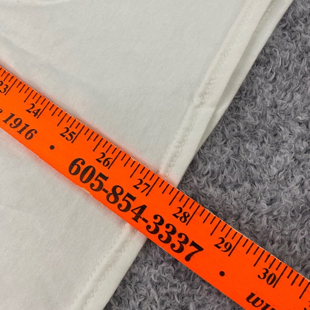 Men’s Large Chemistry Corvette Classics  White Short Sleeve Graphic T-Shirt - Picture 7 of 8